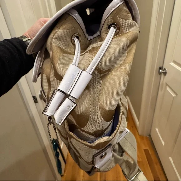 Coach - Kyra Daisy Signature Backpack with Hangtags 2011 - Nice Condition - Picture 8 of 15